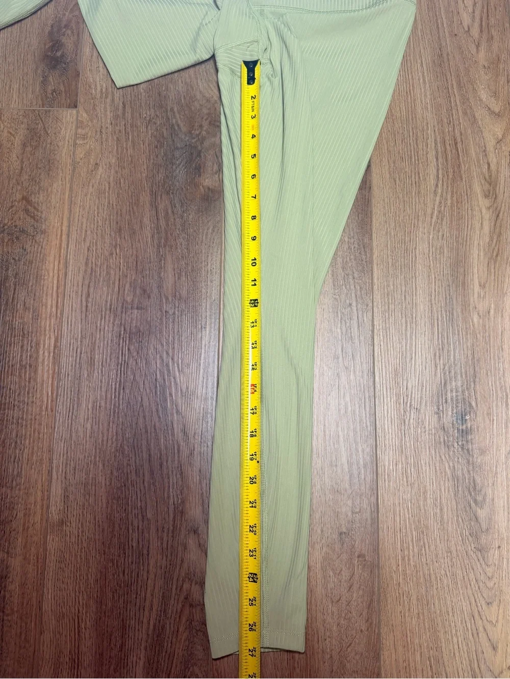 All In Motion Ribbed High Rise Leggings‎ Pistachio Green Yoga Athleisure Large